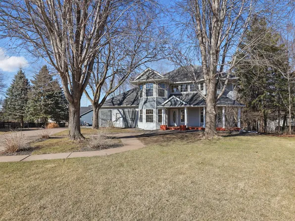 335 Hackberry Cir, Hastings, MN 55033