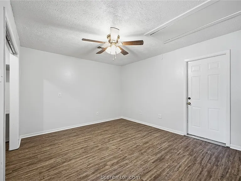 3303 Wildrye Dr — Photo 13