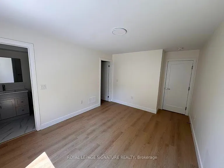 53 Bishop Ave #1A — Photo 2