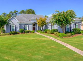 625 Towne Lake Dr, Montgomery, AL 36117