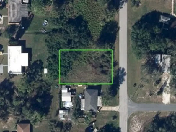 153 Johnson Way NE, Lake Placid, FL 33852