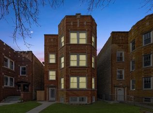 7448 N Artesian Ave #2, Chicago, IL 60645