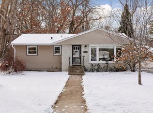 4205 Woodstock Ave, Golden Valley, MN 55422