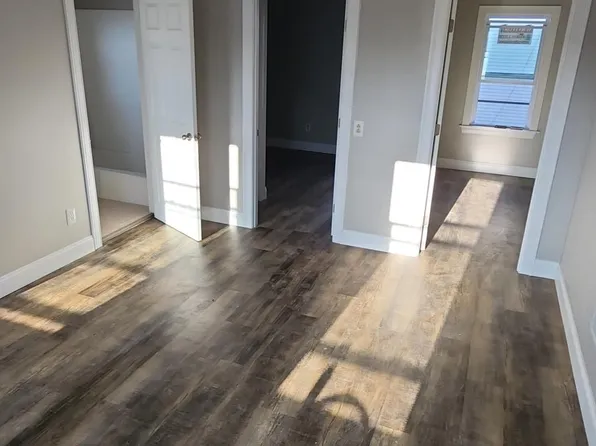 142 Fountain St, Fall River, MA