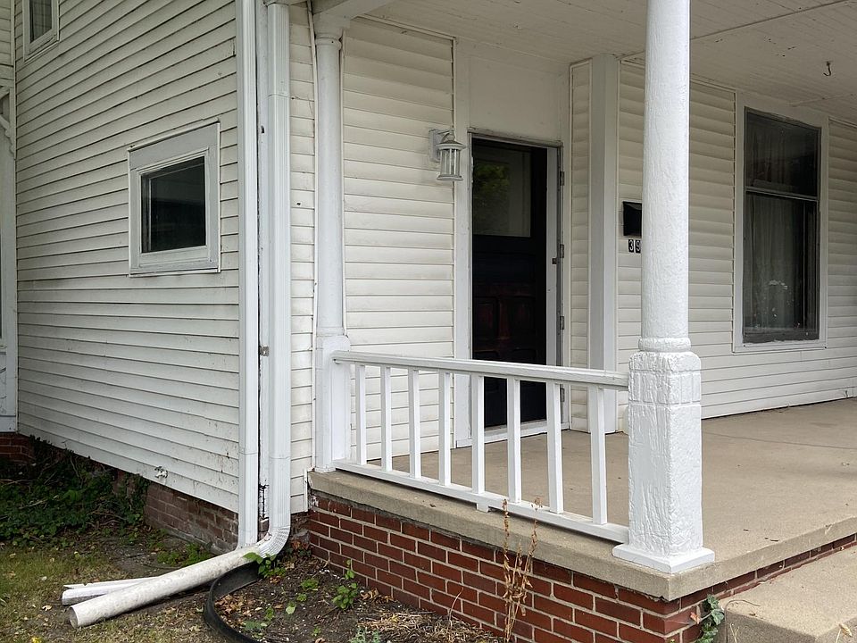 1st image of 397 S 10th St