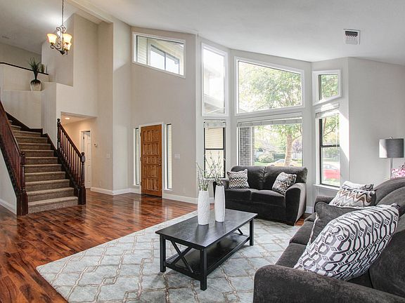 4th image of 2179 Pilot Creek Ct