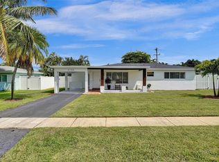 2136 NE 3rd Way, Boca Raton, FL 33431