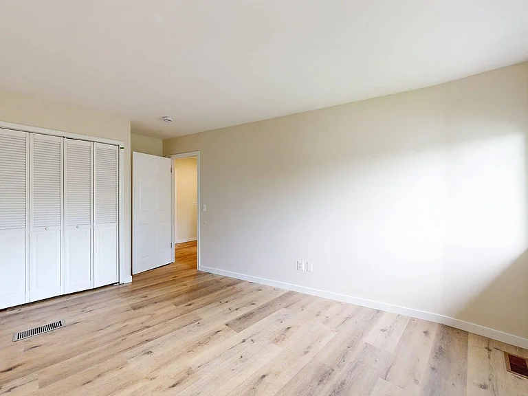 2609 Meade Ct — Photo 16