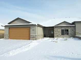 1631 Blue Spruce Dr, Casper, WY 82609