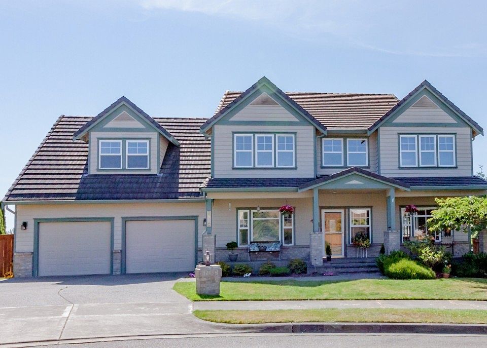 1st image of 3510 Spyglass Dr NE