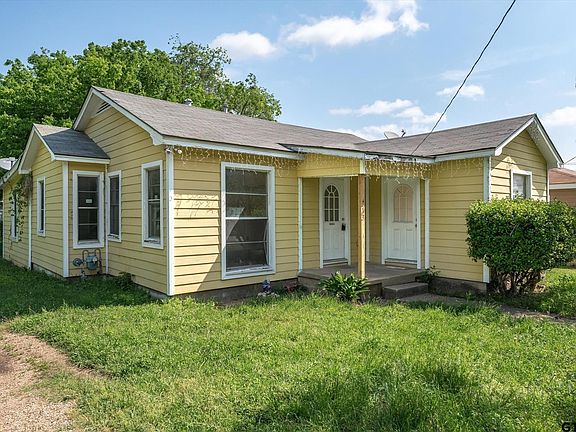 3rd image of 313 Hickerson St