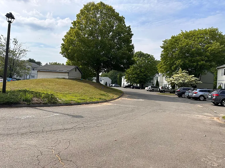 58 Crystal Ln #C — Photo 11