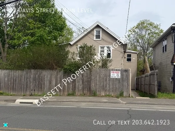 191 Davis St, Watertown, CT 06779