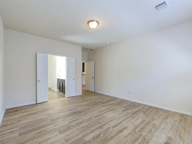 6518 Wilshire Rdg — Photo 19