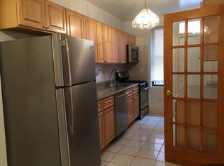 2418 24th Ave, Astoria, NY 11102