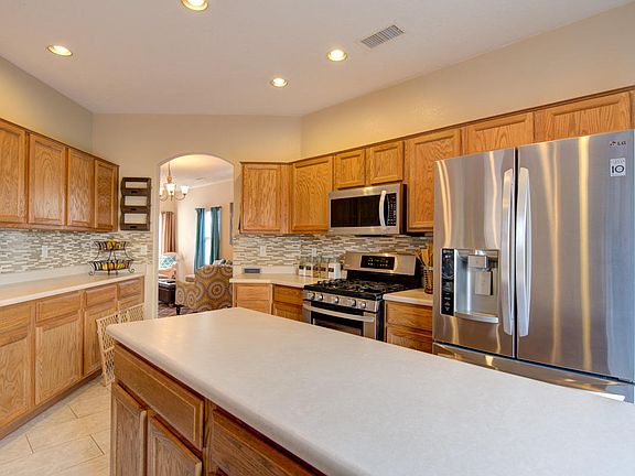 5th image of 9543 Valletta St NW