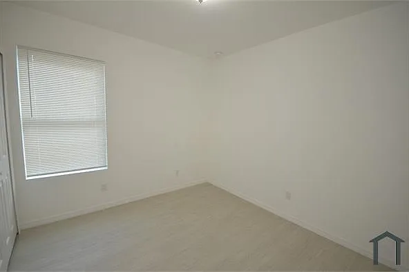 3306 Bassie Ct — Photo 21