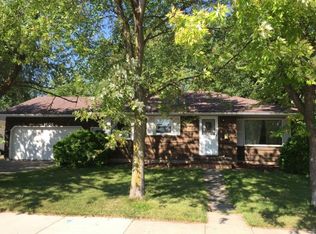 1805 N Ballard Rd, Appleton, WI 54911