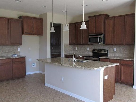 3rd image of 13422 Canopy Creek Dr