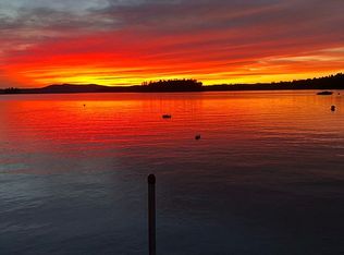 30 Murch Landing Rd, Raymond, ME 04071