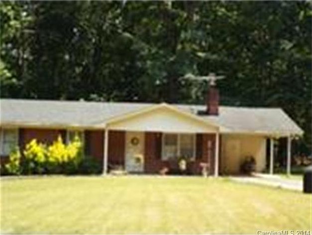 1st image of 306 Holly Hills Dr