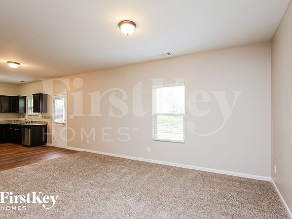 4th image of 704 Nonsuch Ct