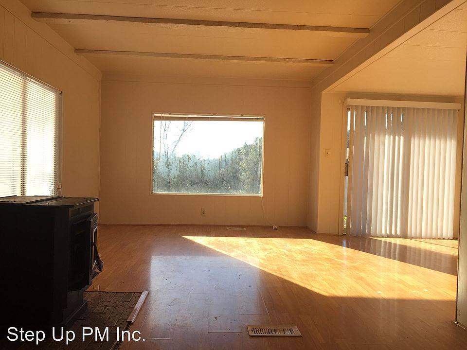 2nd image of 17250 Black Bird Ln