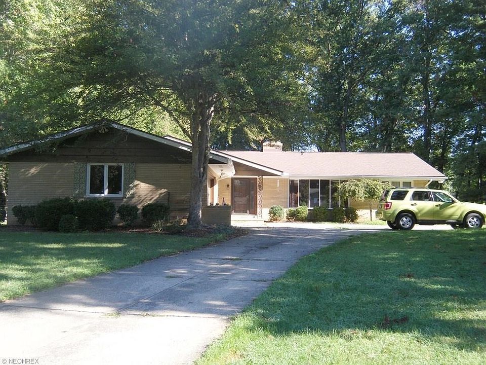1st image of 10637 Laurel Ln