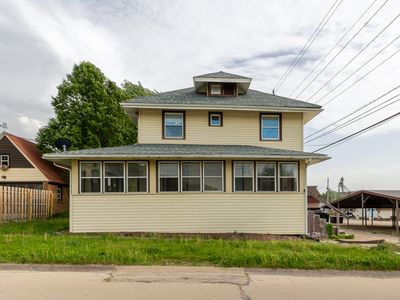 115 Van Buren St, Savanna, IL, 61074