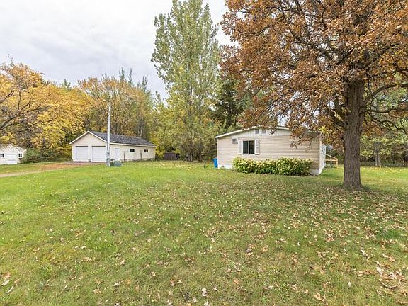 4th image of 14787 Birchwood Trl