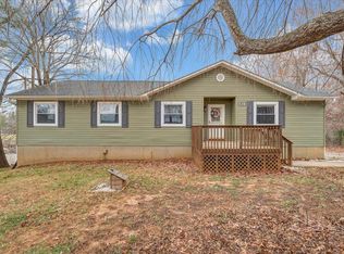 61 Bentwood Ln, Boones Mill, VA 24065