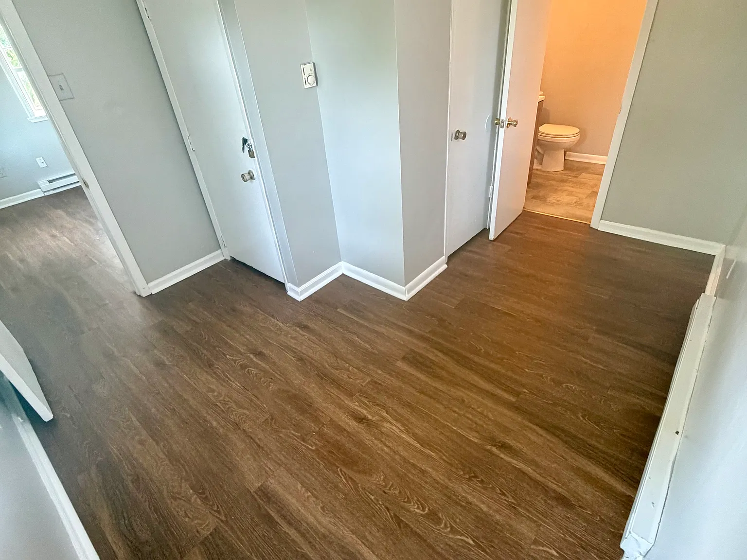 2 bed, $1,150 — Photo 4