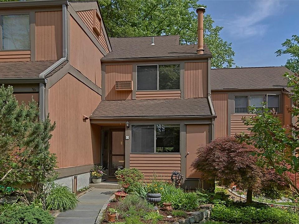 1st image of 13 Deerfoot Lane