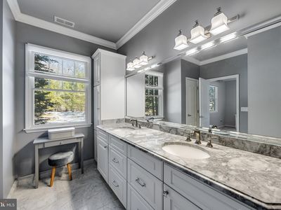 2 Clancy Ct, Marlton, NJ, 08053