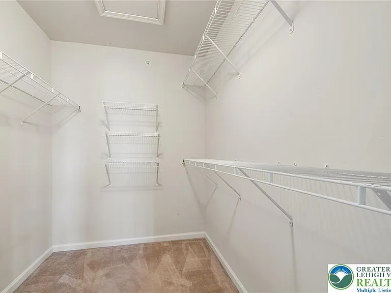 8455 Starling Rd — Photo 17