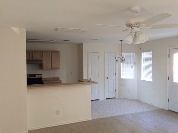 4th image of 843 Sagewood Trl
