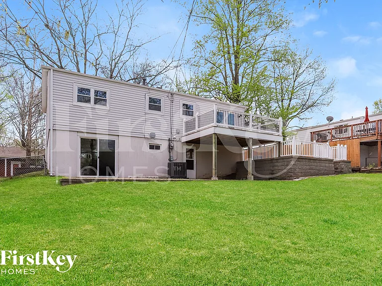 1331 Glenstone Dr — Photo 15