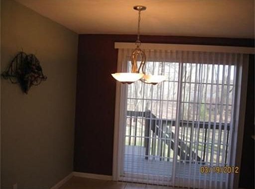 5th image of 106 Heritage Dr