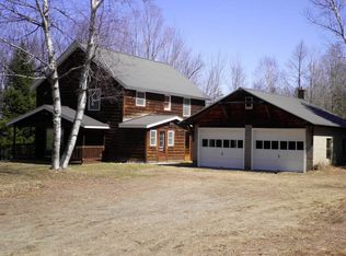 28 Cleveland Rd, Johnsburg, NY 12843