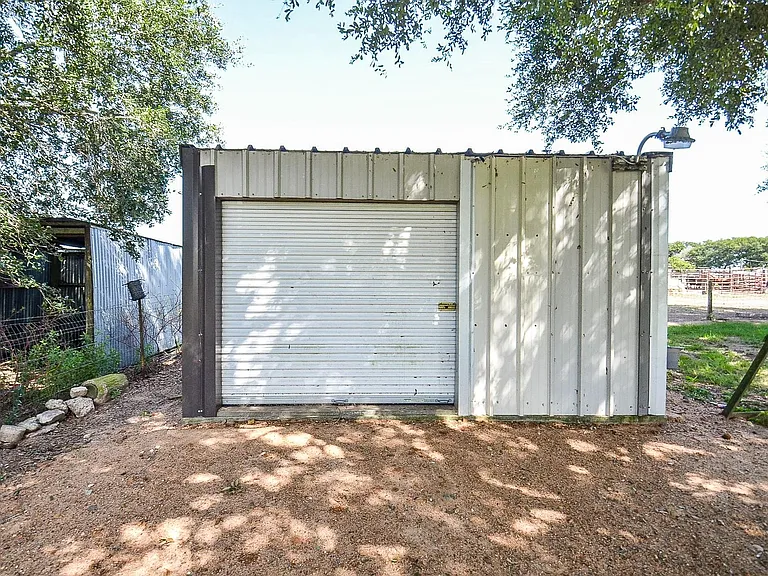 5575 Bollinger Rd — Photo 23