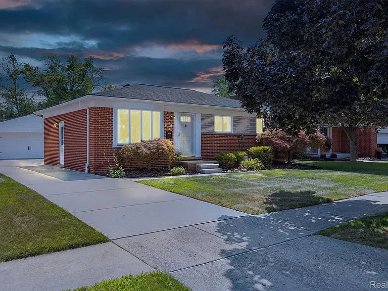 14715 Leblanc Ave — Photo 1