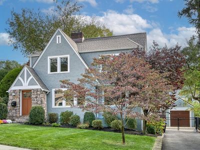 42 Darwin Avenue, Hastings On Hudson, NY, 10706