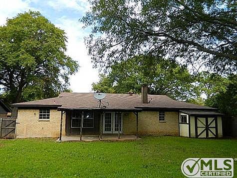 2nd image of 2112 Norfolk Dr