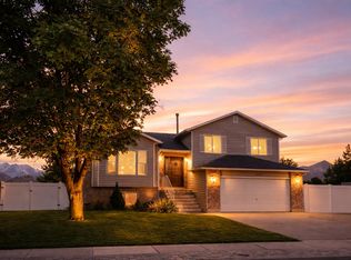 5906 S 4075 W, Roy, UT 84067
