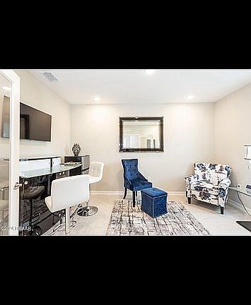 4th image of 197 Parkview Dr