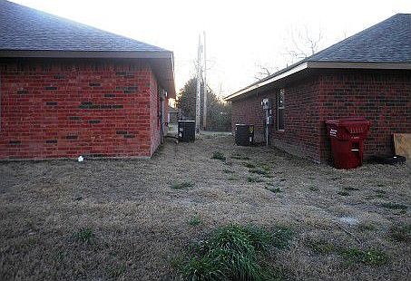 5th image of 110-120 Bell St