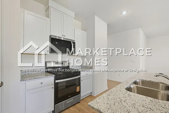 3040 Laredo Ln — Photo 7