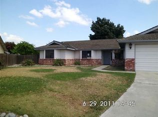 721 Kevin Ct, Lemoore, CA 93245
