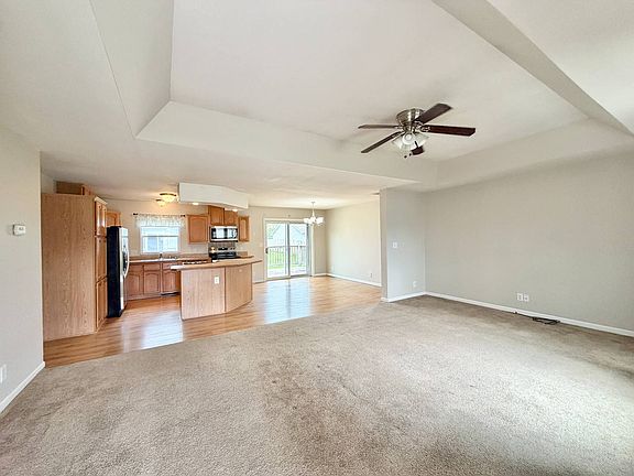 5th image of 408 Walters Dr