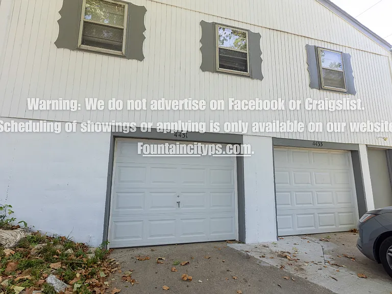 4431 NE Winn Rd — Photo 2
